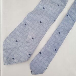 Authentic Burberry 100% Silk Tie